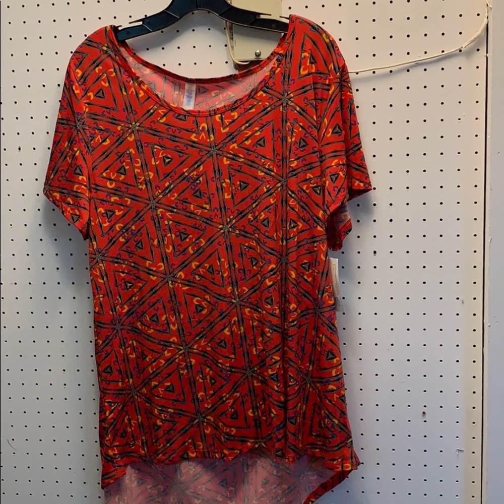 NWT LuLaRoe Classic T